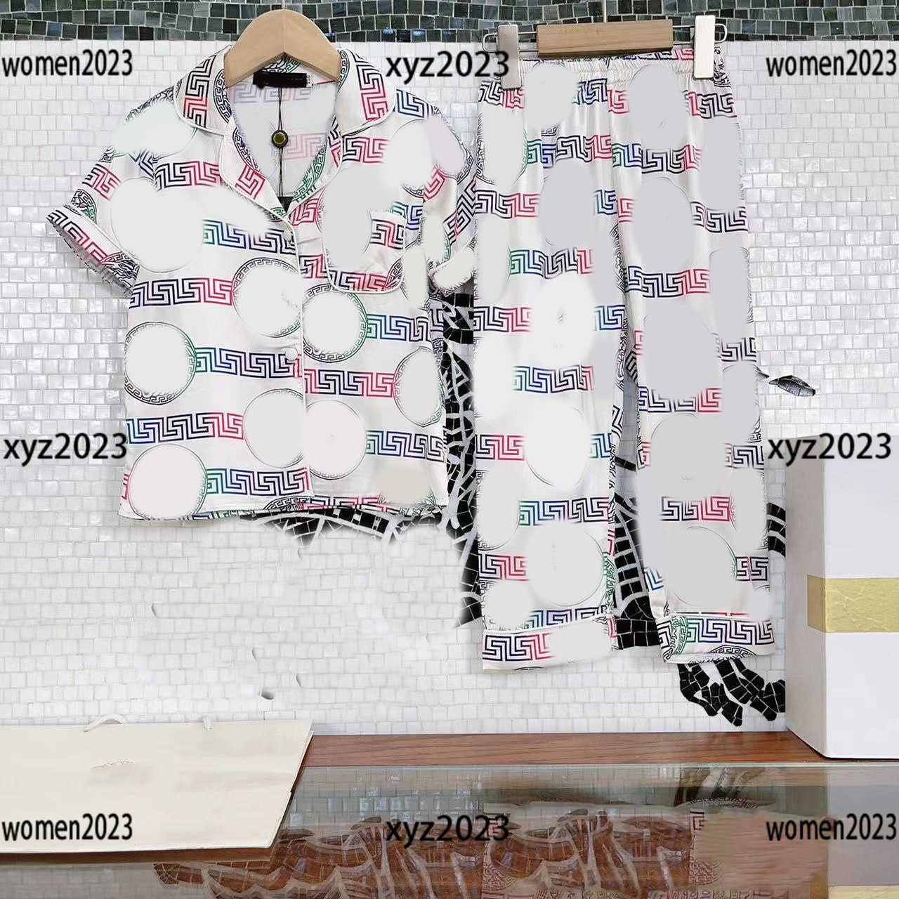 luxury kids designer clothes Child pajamas Sets Baby Clothes 2pcs POLO shirt and trousers sportswear outdoor New Arrivals Free shipping, #1
luxury kids designer clothes Child pajamas Sets Baby Clothes 2pcs POLO shirt and trousers sportswear outdoor New Arrivals Free shipping, #1