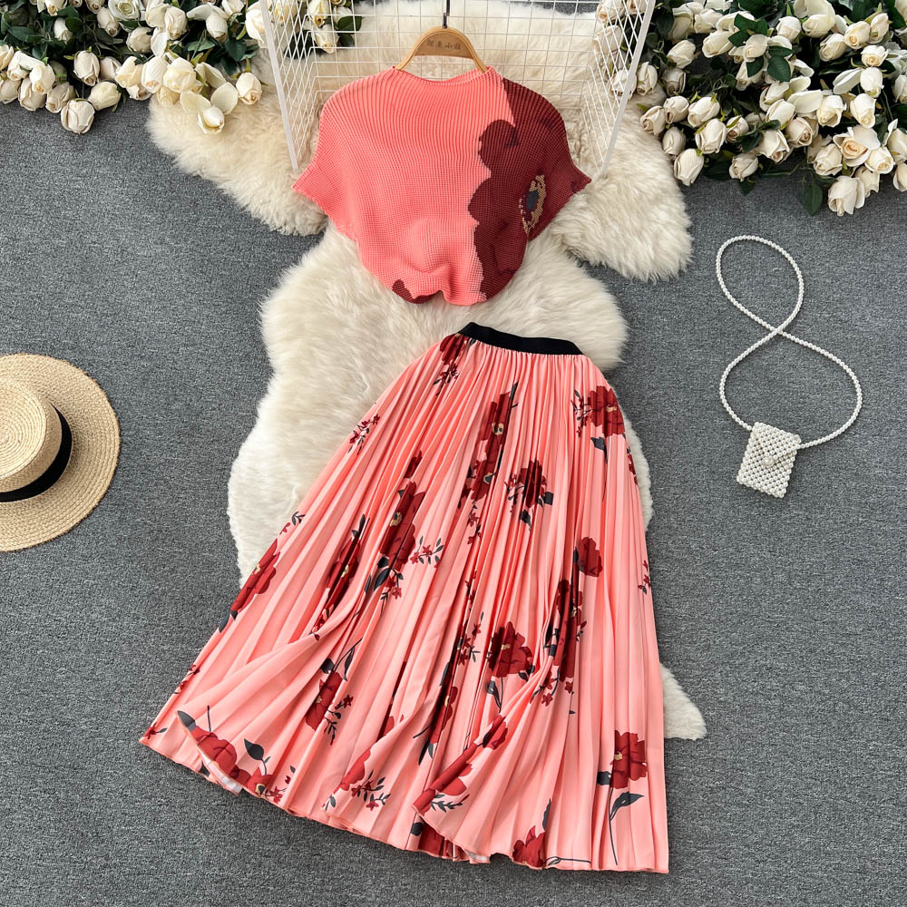 2023 Summer New Temperament OL WorkTwo Piece Dress Set Lapel Short-sleeved Knitted Shirt Contrast Color Stitching Pleated Skirt Sets, Same as picture
2023 Summer New Temperament OL WorkTwo Piece Dress Set Lapel Short-sleeved Knitted Shirt Contrast Color Stitching Pleated Skirt Sets, Same as picture