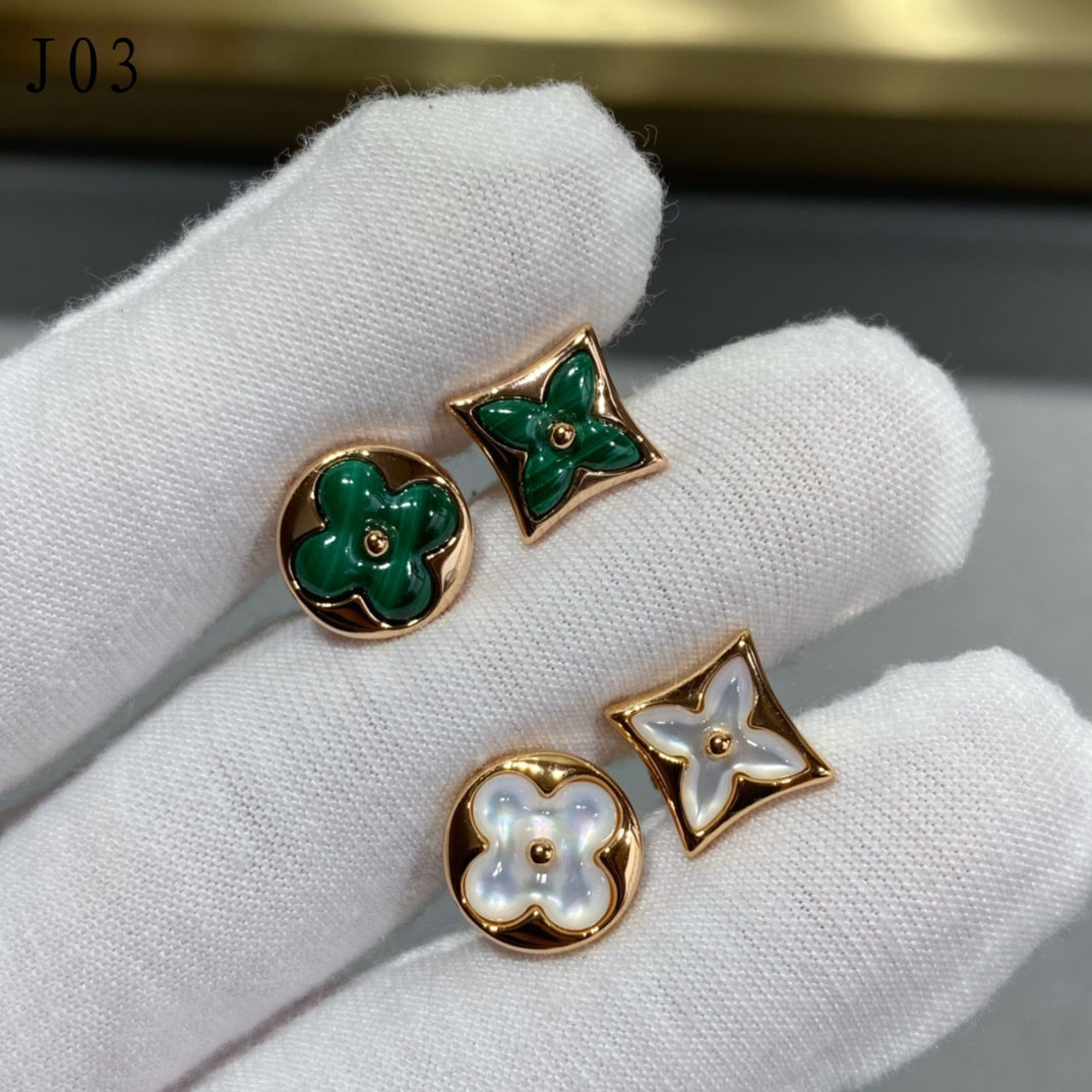 Luxury Designer Jewelry Woman Stud Fashion Earrings Simple Couple Earrings for Christmas Gift
Luxury Designer Jewelry Woman Stud Fashion Earrings Simple Couple Earrings for Christmas Gift