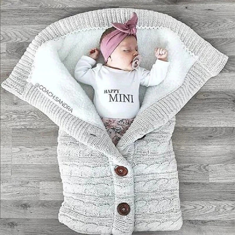 Sleeping Bags Warm Sleeping Bags Infant Baby Winter Thick Button Knit Sleep Sack For Bedding Swaddle Blankets Stroller Footmuff Toddler Wrap 231101