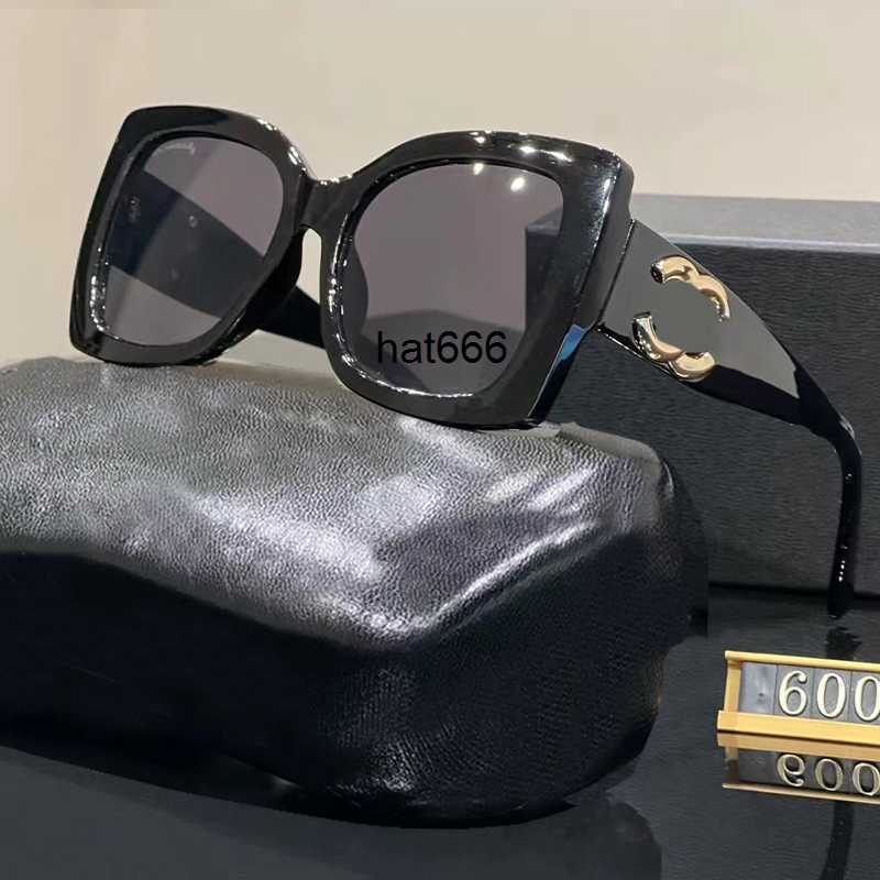 Summer Woman's Sunglasses Designer Large Eyewear Frames Man's Fashion Goggle 6 Colors
Summer Woman's Sunglasses Designer Large Eyewear Frames Man's Fashion Goggle 6 Colors