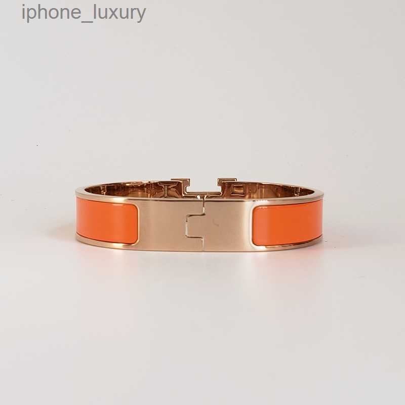 Classic H Letter Bracelet Steel Bangle Luxury Brand 18K Rose Gold Enamel Bracelets Women Cuff Bracelet 12MM Wide with Gift Bag
Classic H Letter Bracelet Steel Bangle Luxury Brand 18K Rose Gold Enamel Bracelets Women Cuff Bracelet 12MM Wide with Gift Bag