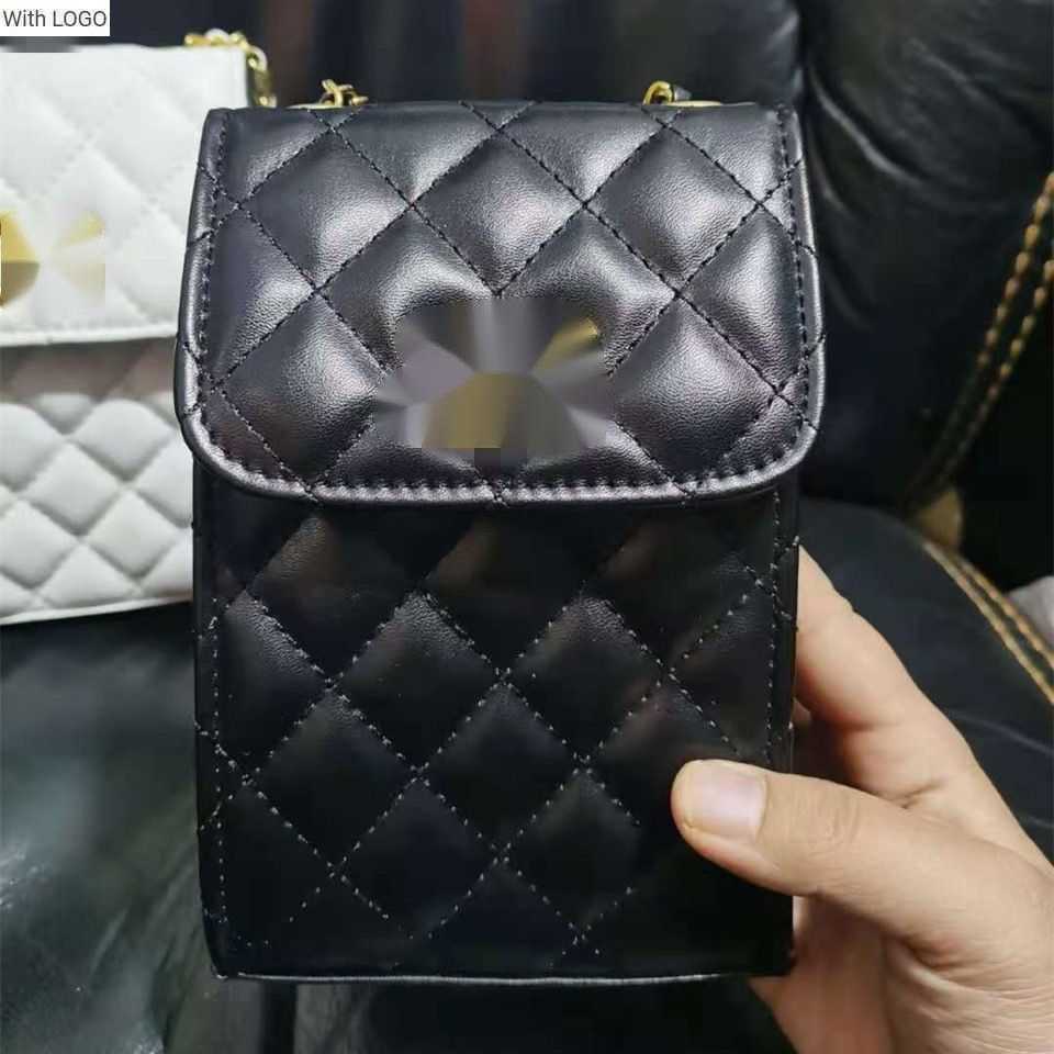 CC Evening Bags Luxury bag Brand design Letter shoulder Chain gold ball Mobile Phone Bag Women's Mobile Phone Bag Lingge Chain Small Square Bag Golden Ball One Shoulder, Black
CC Evening Bags Luxury bag Brand design Letter shoulder Chain gold ball Mobile Phone Bag Women's Mobile Phone Bag Lingge Chain Small Square Bag Golden Ball One Shoulder, Black