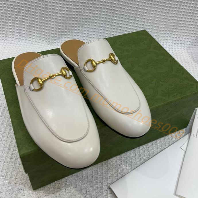 Premium Leather Designer Slippers Sandal Loafers Shoes Men Women Lace Velvet Ladies Fashion Casual Shoes Mules Metal Buckle Bees Pattern Mules Flats shoes With Box, Color 20
Premium Leather Designer Slippers Sandal Loafers Shoes Men Women Lace Velvet Ladies Fashion Casual Shoes Mules Metal Buckle Bees Pattern Mules Flats shoes With Box, Color 20