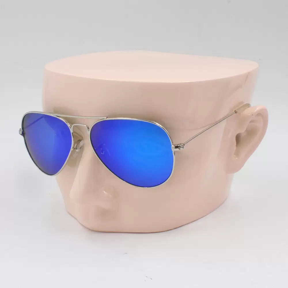 Driving sunglsses designer men sunglasses for women fashion luxury brand sky blue discoloration eyeglasses leisure time travel outdoor cycling sunglasses
Driving sunglsses designer men sunglasses for women fashion luxury brand sky blue discoloration eyeglasses leisure time travel outdoor cycling sunglasses