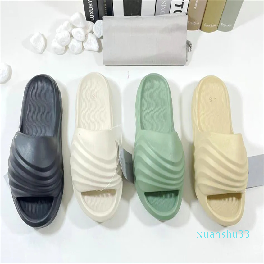 Men Slippers black Scuff Flat Sandals Pool Pillow Mules Sunset Padded Front Strap Fashionable Easy-to-wear Style Slides Fuchsia
Men Slippers black Scuff Flat Sandals Pool Pillow Mules Sunset Padded Front Strap Fashionable Easy-to-wear Style Slides Fuchsia