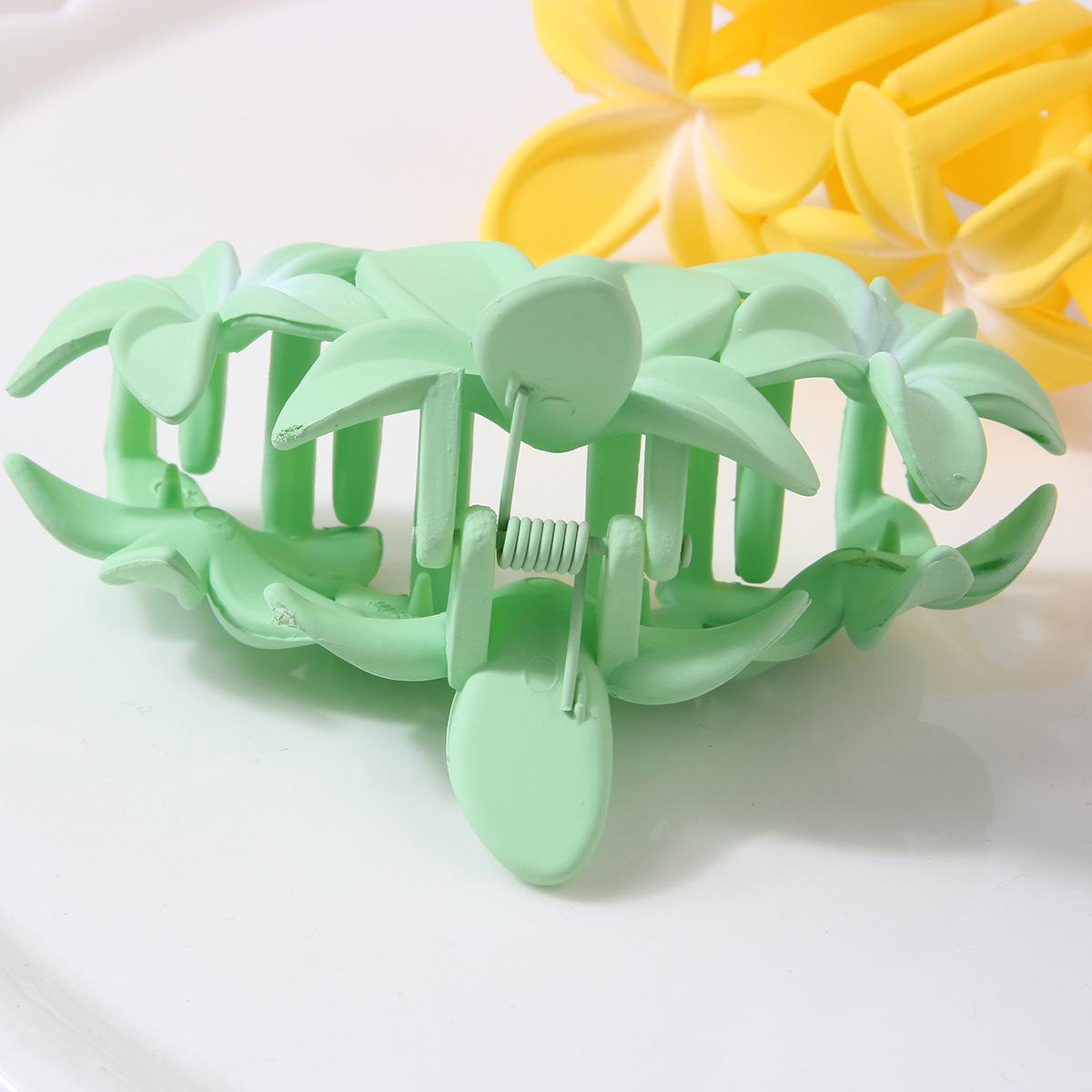 Candy Color Frangipani Hawaiian Flower Hair Clips for Women Hair Claw Clips Suit Thin Hair Large Claw Clips Beach Tropical Hair Accessories for Girls 