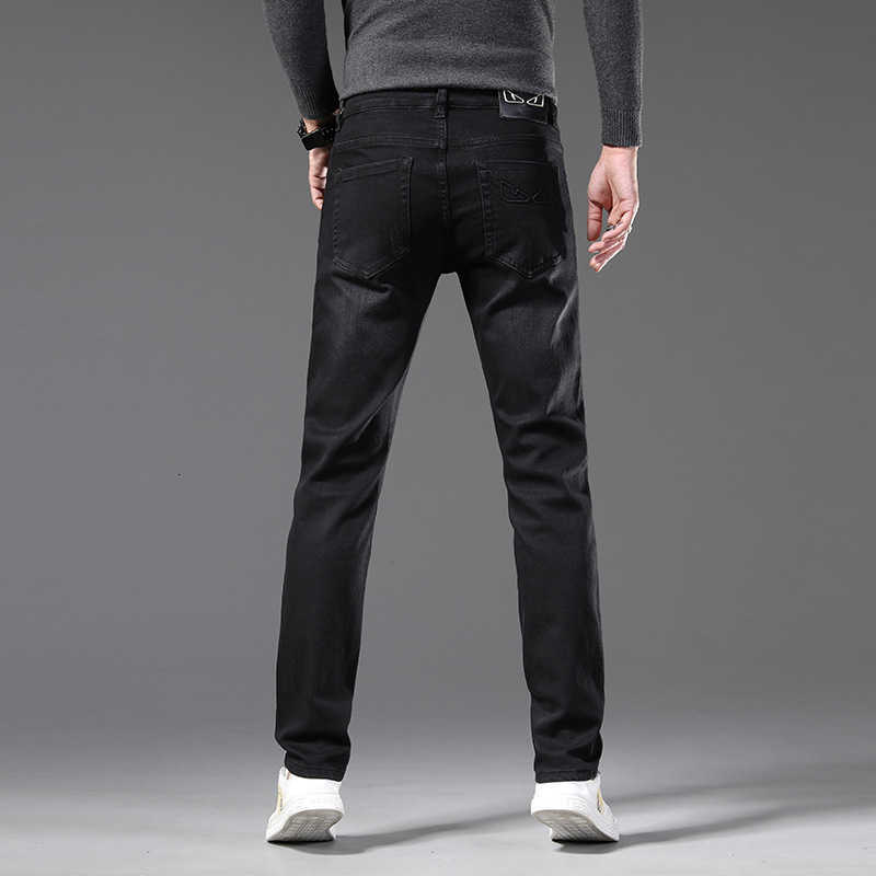 Autumn European Winter Jeans Men's Slim Fit Elastic Small Straight Sleeve Fashion Busin Simple Black Denim Pants