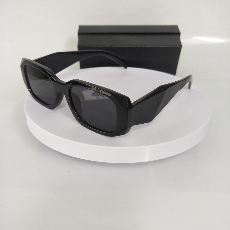 Irregular unglasses Fashion Designers Square Glasses For Women Men Classic Eyewear Unisex 11 Colors 
Irregular unglasses Fashion Designers Square Glasses For Women Men Classic Eyewear Unisex 11 Colors
