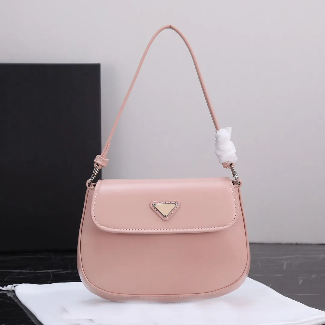 Mirror Quality shiny Cleo underarm Designer luxury bag shopping Women Hobo Handbags Shoulder crossbody Tote Purse Genuine Leather calfskin wallet purse P1009
Mirror Quality shiny Cleo underarm Designer luxury bag shopping Women Hobo Handbags Shoulder crossbody Tote Purse Genuine Leather calfskin wallet purse P1009