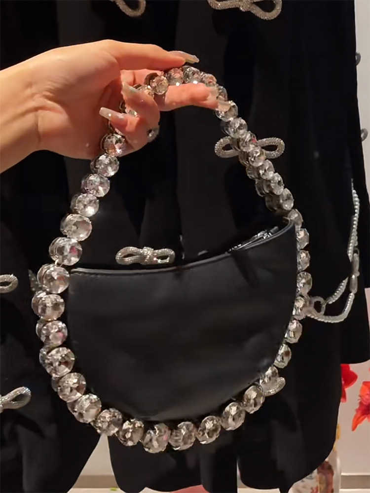 Ins Small Net Red Same Satin Spicy Girl with Diamonds Flashing Diamond Half Round Handbag New Spring/Summer 2023 Women's Bag 230401