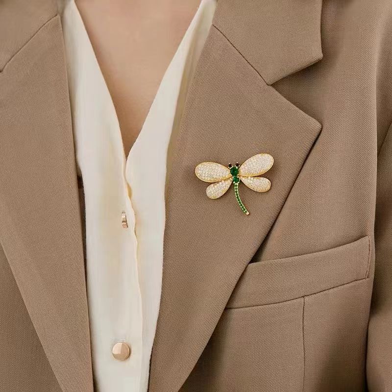 Rhinestone Large Dragoy Brooches For Women Vintage Coat Brooch Pin Insect Jewelry Gift Free shipping
