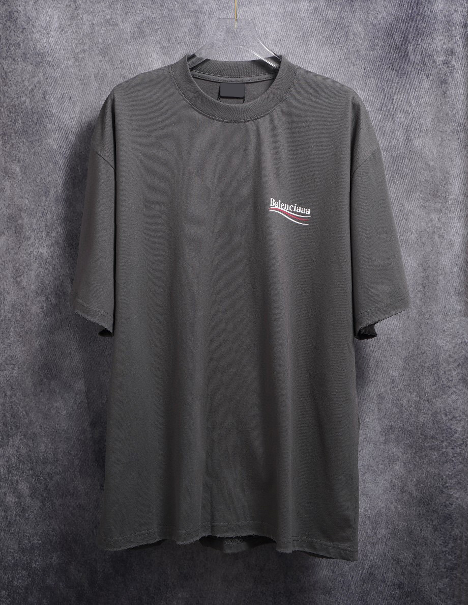 Men's Plus Tees & Polos Round neck embroidered and printed polar style summer wear with street pure cotton T-Shirts 412ed
Men's Plus Tees & Polos Round neck embroidered and printed polar style summer wear with street pure cotton T-Shirts 412ed
