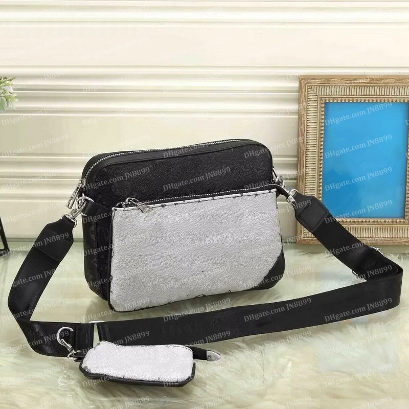Mens Shoulder Bags 3pcs Sets Handbags Men Leather Messenger Bags Luxury Shoulder Bag Make up Bag Designer Handbag Tote Mans Fashion Phone Purses, Black plaid
Mens Shoulder Bags 3pcs Sets Handbags Men Leather Messenger Bags Luxury Shoulder Bag Make up Bag Designer Handbag Tote Mans Fashion Phone Purses, Black plaid