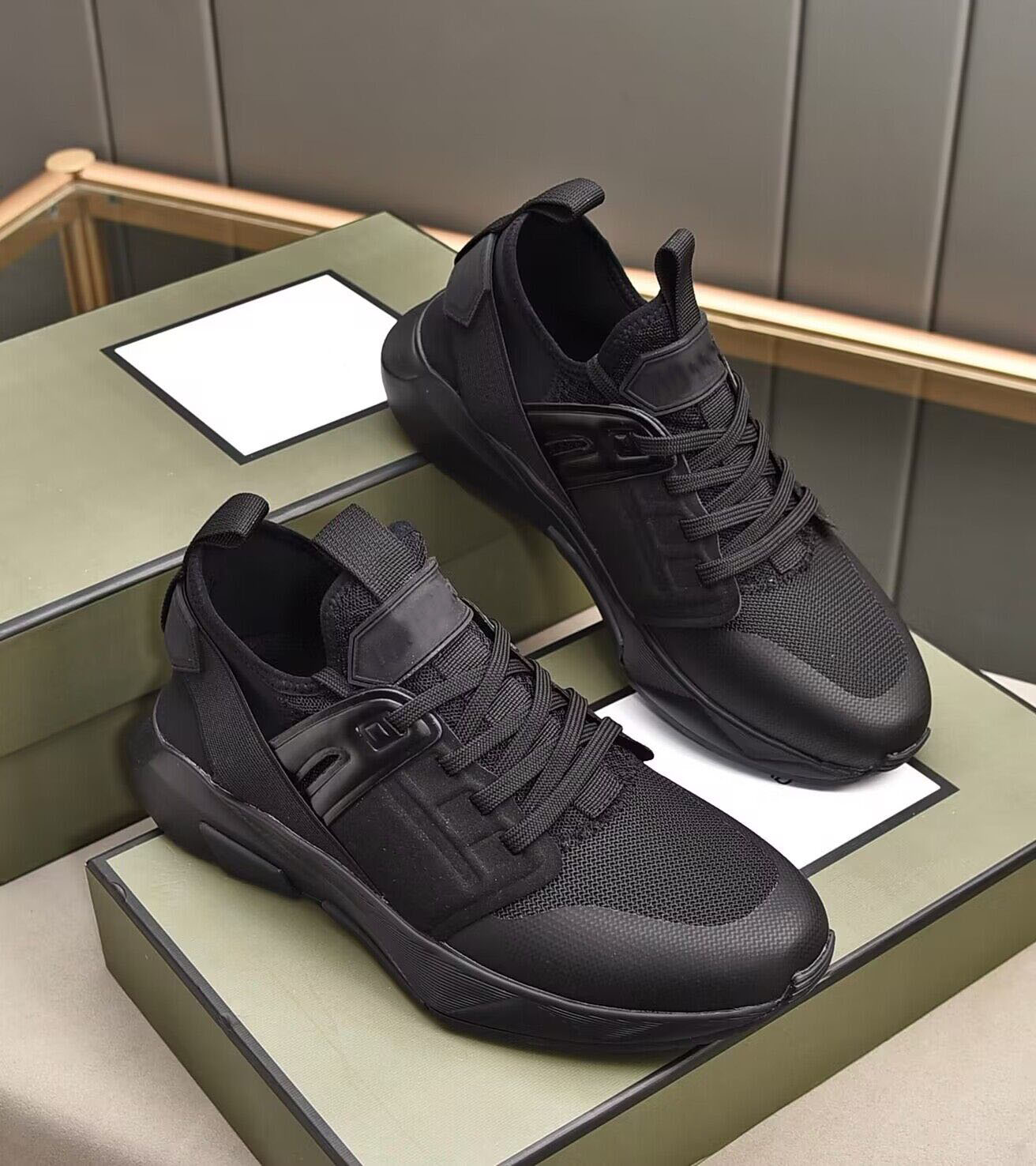 Nylon Mesh Jago Sneakers Shoes Ultra-light Rubber Sole Trainers Black White Mesh Casual Walking Comfort Runner Sports EU38-46.BOX
Nylon Mesh Jago Sneakers Shoes Ultra-light Rubber Sole Trainers Black White Mesh Casual Walking Comfort Runner Sports EU38-46.BOX