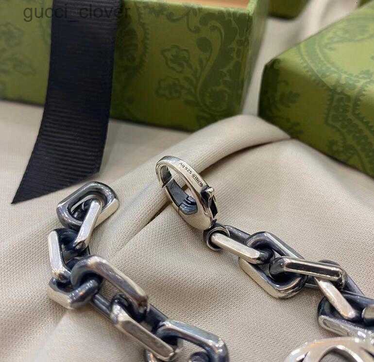 Bangle High Quality Stainless Steel Designer Punk Bracelet Cuff Bangle Unisex Double Letter Hand Jewelry Men Women Cuban Link Chain Hip-hop
Bangle High Quality Stainless Steel Designer Punk Bracelet Cuff Bangle Unisex Double Letter Hand Jewelry Men Women Cuban Link Chain Hip-hop
