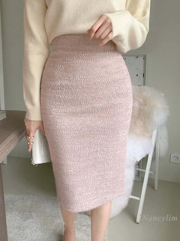 Skirts Women's Spring Winter Woolen Skirt Mid-Length High Waist One-Step Hip Skirts Office Wear Slim Fit Apricot Wool Blends Skirt 231101