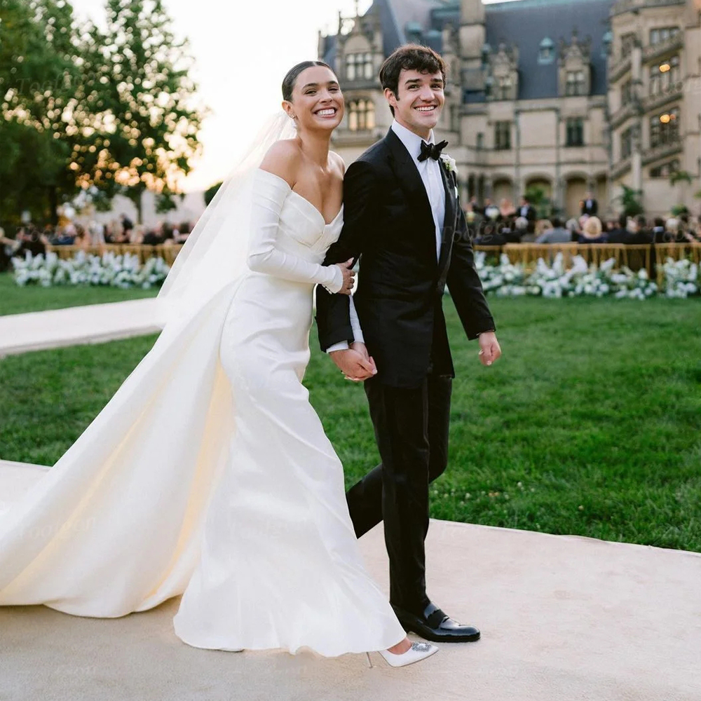 Vintage Mermaid Castle Wedding Gowns Long Train Pleat Full Sleeves Formal Bride Dresses Princess Women Party Bridal Gowns