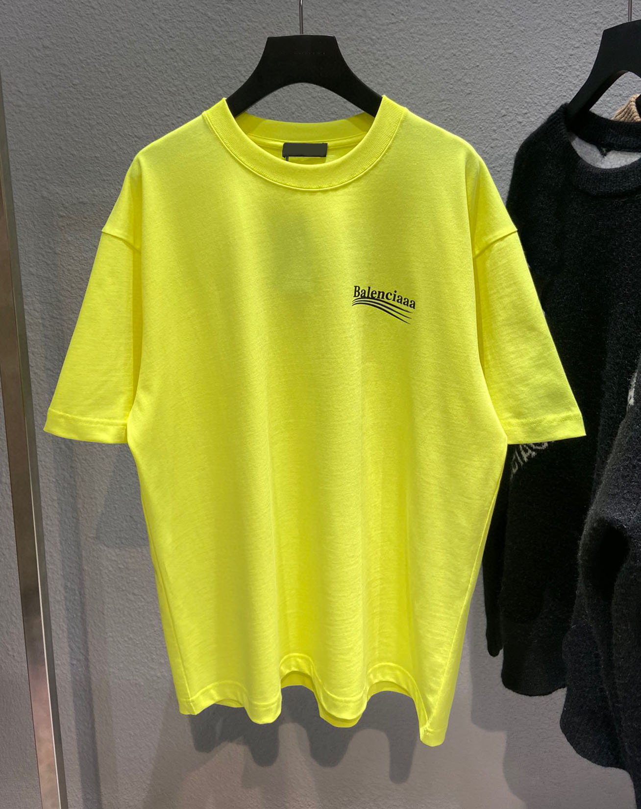 Men 2023 Plus Tees Polos Round designer T-shirt printed polar style summer wear with street pure cotton customized solid luxury designer large size short sleeves
Men 2023 Plus Tees Polos Round designer T-shirt printed polar style summer wear with street pure cotton customized solid luxury designer large size short sleeves