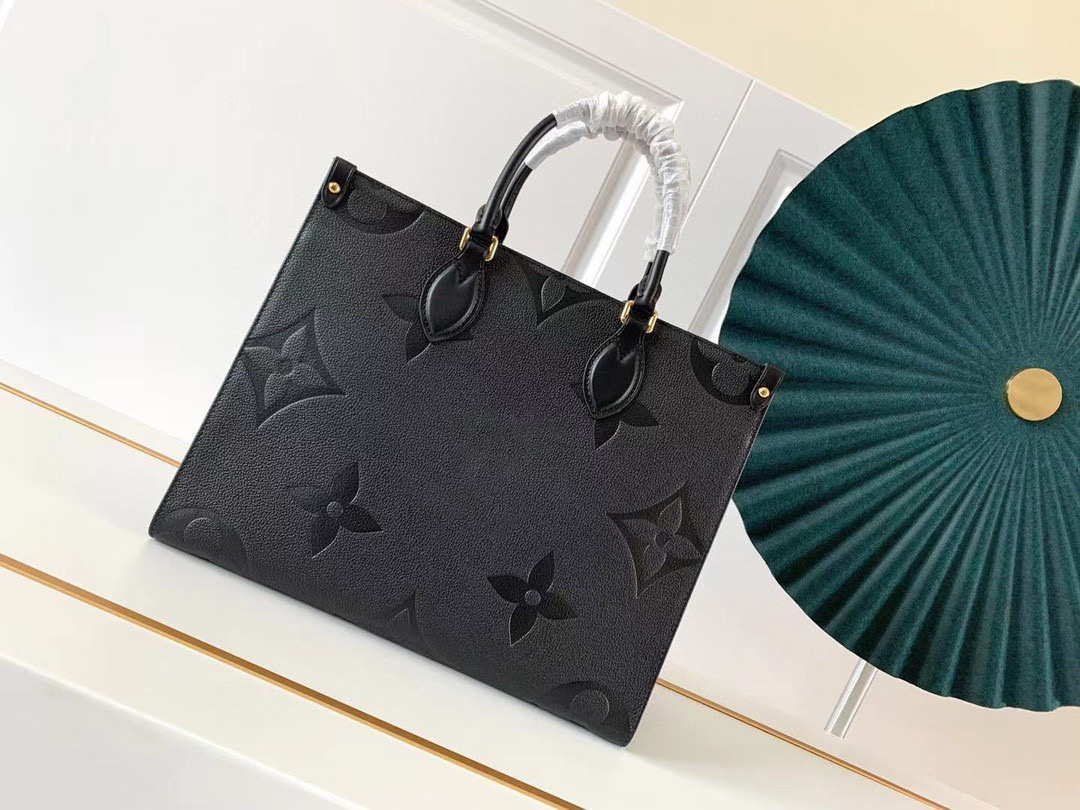 Genuine Leather 2021 New Women Designer Bags Handbags Famous Brands Fashion Designer Large Capacity Ladies Shoulder Diagonal Bag 2136
Genuine Leather 2021 New Women Designer Bags Handbags Famous Brands Fashion Designer Large Capacity Ladies Shoulder Diagonal Bag 2136