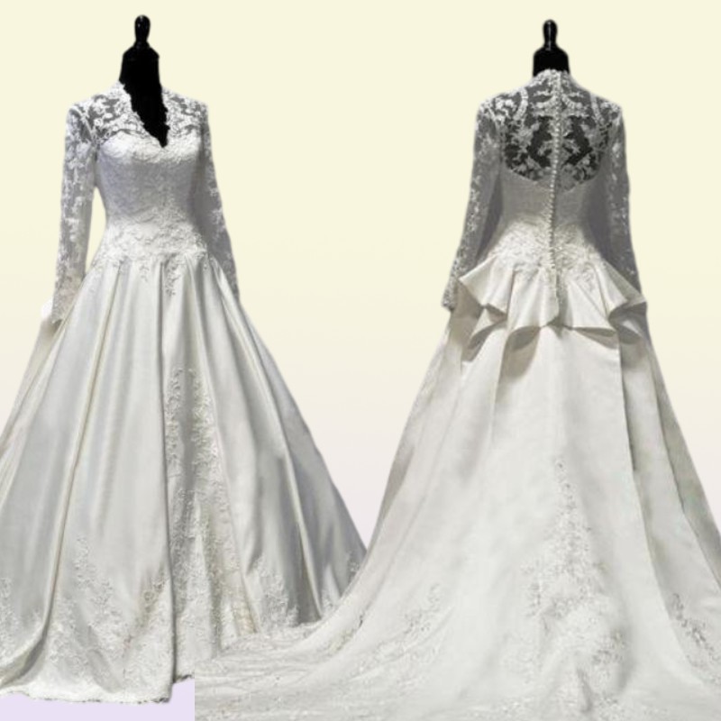 Vintage Kate Middleton Long Sleeves Fall Wedding Dresses ALine VNeck Ivory Taffeta Appliques Peplum Bridal Gowns Vestidos D