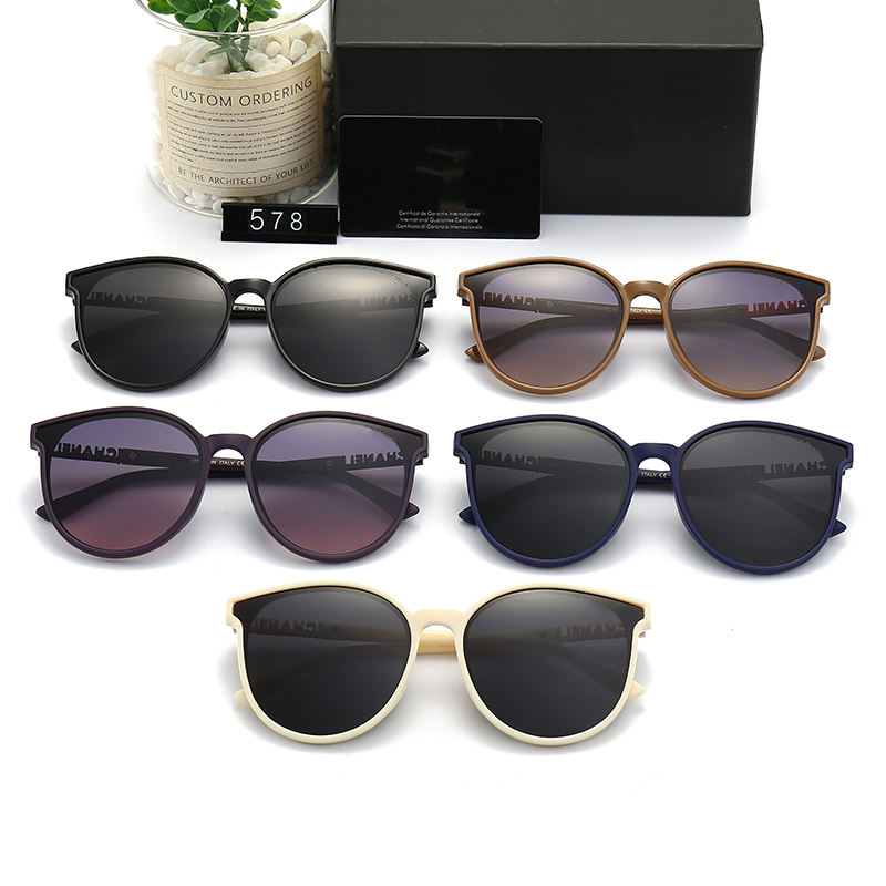Designer Sunglasses Classic Eyeglasses Goggle Outdoor Beach fashion Glasses For Man Woman Mix Color Optional C 578
Designer Sunglasses Classic Eyeglasses Goggle Outdoor Beach fashion Glasses For Man Woman Mix Color Optional C 578