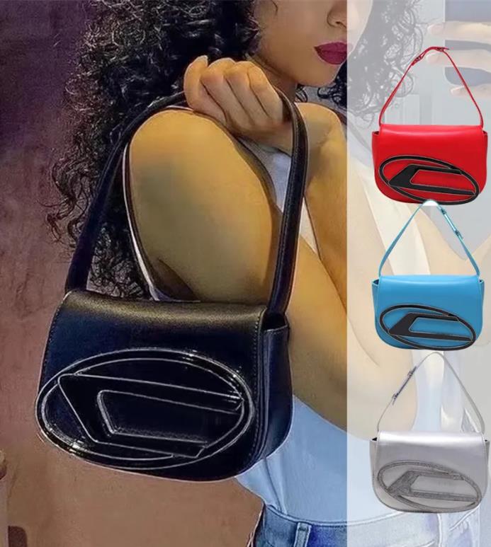 23ss Luxury designer handle diesel Totes bag women shoulder bag flap fashion handbag female Colorful pochette nappa leather tote casual clutch strap jingle bag
23ss Luxury designer handle diesel Totes bag women shoulder bag flap fashion handbag female Colorful pochette nappa leather tote casual clutch strap jingle bag