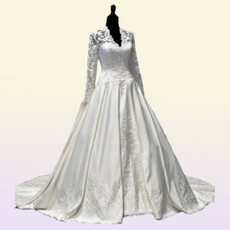 Vintage Kate Middleton Long Sleeves Fall Wedding Dresses ALine VNeck Ivory Taffeta Appliques Peplum Bridal Gowns Vestidos D