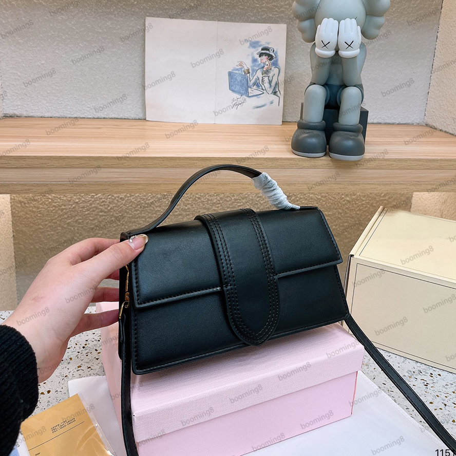 Designers Womens messenger bag Fashion luxurys bags men bag mens Shoulder Lady Totes purse handbags crossbody backpack, Box
Designers Womens messenger bag Fashion luxurys bags men bag mens Shoulder Lady Totes purse handbags crossbody backpack, Box
