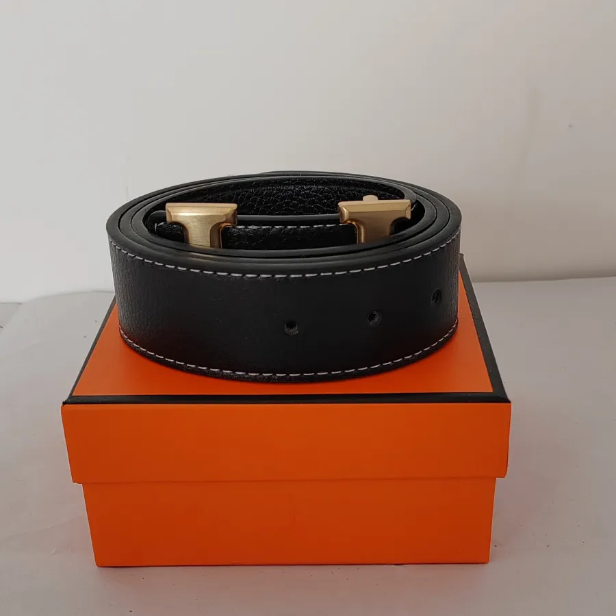 2023 Smooth leather belt luxury belts designer for men big buckle male chastity top fashion mens wholesale, Belt + box
2023 Smooth leather belt luxury belts designer for men big buckle male chastity top fashion mens wholesale, Belt + box