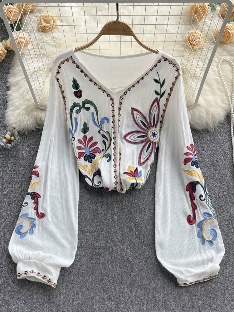 Women s Blouses Shirts Bohemian Blouse Embroidered Top Spring Summer V neck Loose Lantern Sleeves Ethnic Cotton Linen Shirt Female Blusa D1105 230403