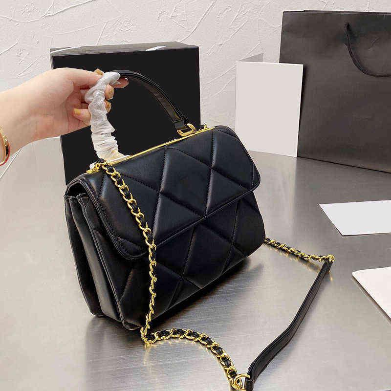 5A 22P Calfskin Leather Trendy Bags Top Handle Quilted Matelasse Chain cc Cross Body Shoulder bag Classic Flap Large Capacity Famous Designer wallet handbags 25cm, Box
5A 22P Calfskin Leather Trendy Bags Top Handle Quilted Matelasse Chain cc Cross Body Shoulder bag Classic Flap Large Capacity Famous Designer wallet handbags 25cm, Box