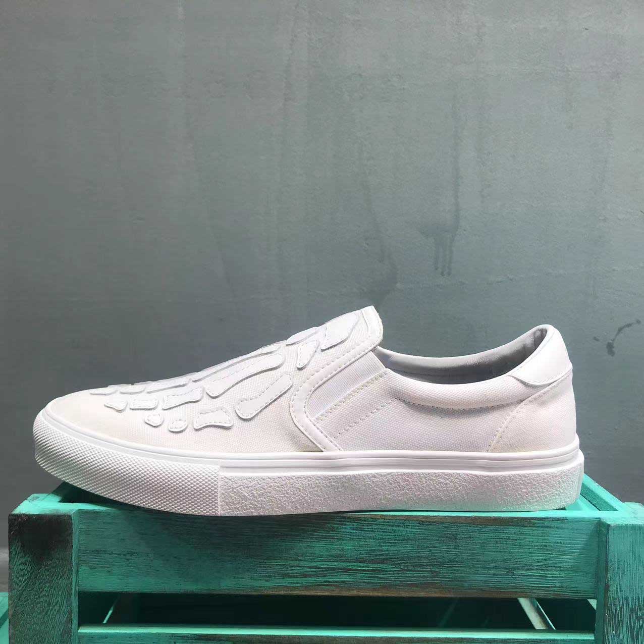top quality Casual Shoes Arimi luxury men's shoes and sports flat-bottomed stitching casual bone skin skeleton blue white black green flat .
top quality Casual Shoes Arimi luxury men's shoes and sports flat-bottomed stitching casual bone skin skeleton blue white black green flat .