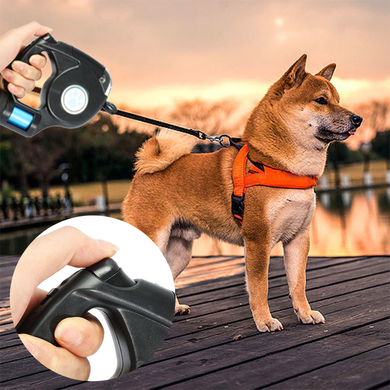 Dog Collars Leashes LED Flashlight Automatic Retractable Roulette Lead Extendable Traction Rope with Garbage Bag Accessories 230403