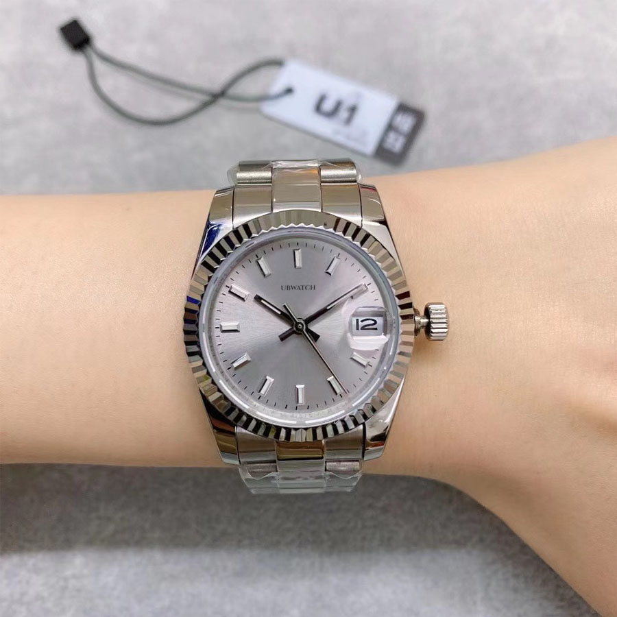 Simple and Elegant Womens Watches 31MM Automatic Mechanical ST9 Ladies Wristwatches With Cyclops Date Window
