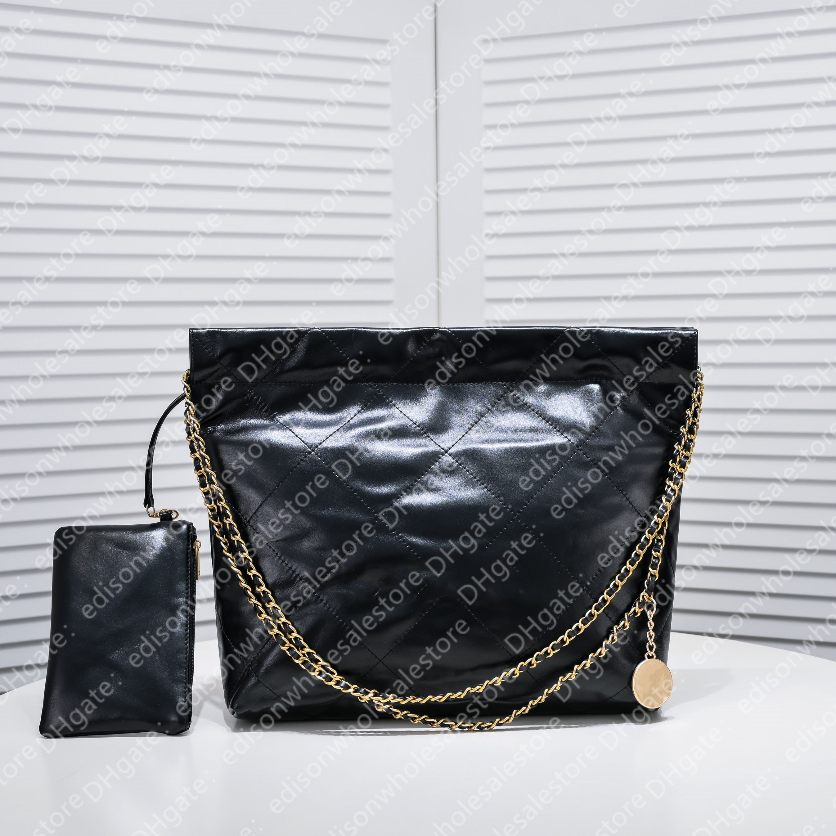 22s HOT Spring Summer Style CC fashion Womans bag handbag chain with purse designer bag leather shoulder casual messenger bags, White silver chain
22s HOT Spring Summer Style CC fashion Womans bag handbag chain with purse designer bag leather shoulder casual messenger bags, White silver chain