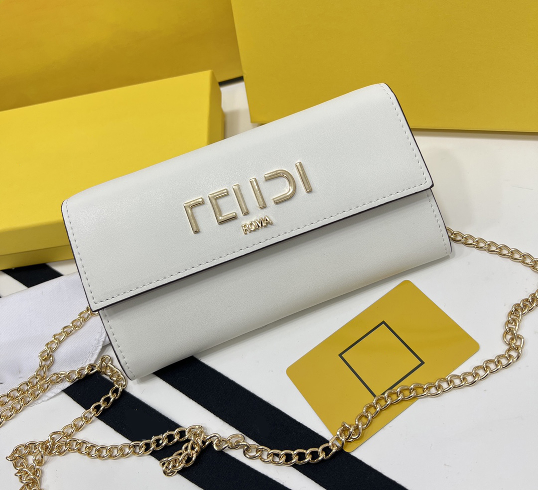 Designer womens shoulder bag luxury chain handbags embossed letter leather bags ladies mini makeup clutch italy roma fashion cute envelope purses #2607, 621666#f letter
Designer womens shoulder bag luxury chain handbags embossed letter leather bags ladies mini makeup clutch italy roma fashion cute envelope purses #2607, 621666#f letter