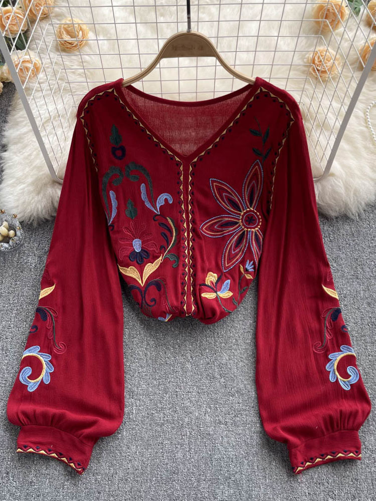 Women s Blouses Shirts Bohemian Blouse Embroidered Top Spring Summer V neck Loose Lantern Sleeves Ethnic Cotton Linen Shirt Female Blusa D1105 230403