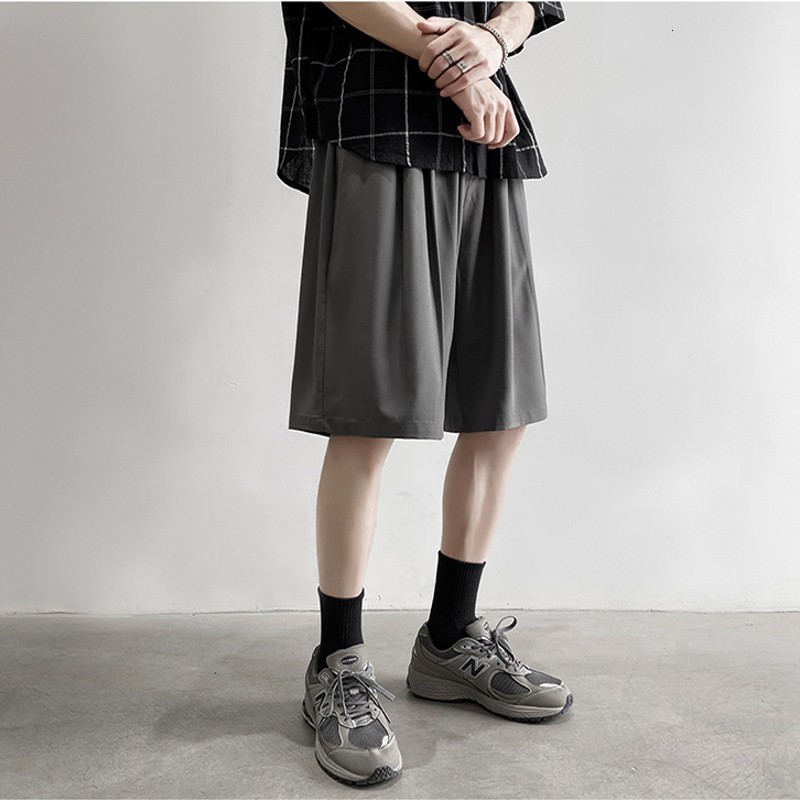 Men's Shorts Summer Men's Shorts Straight Knee Short Set Pants Solid Black and White Student Clothing Thin Casual Shorts 230403