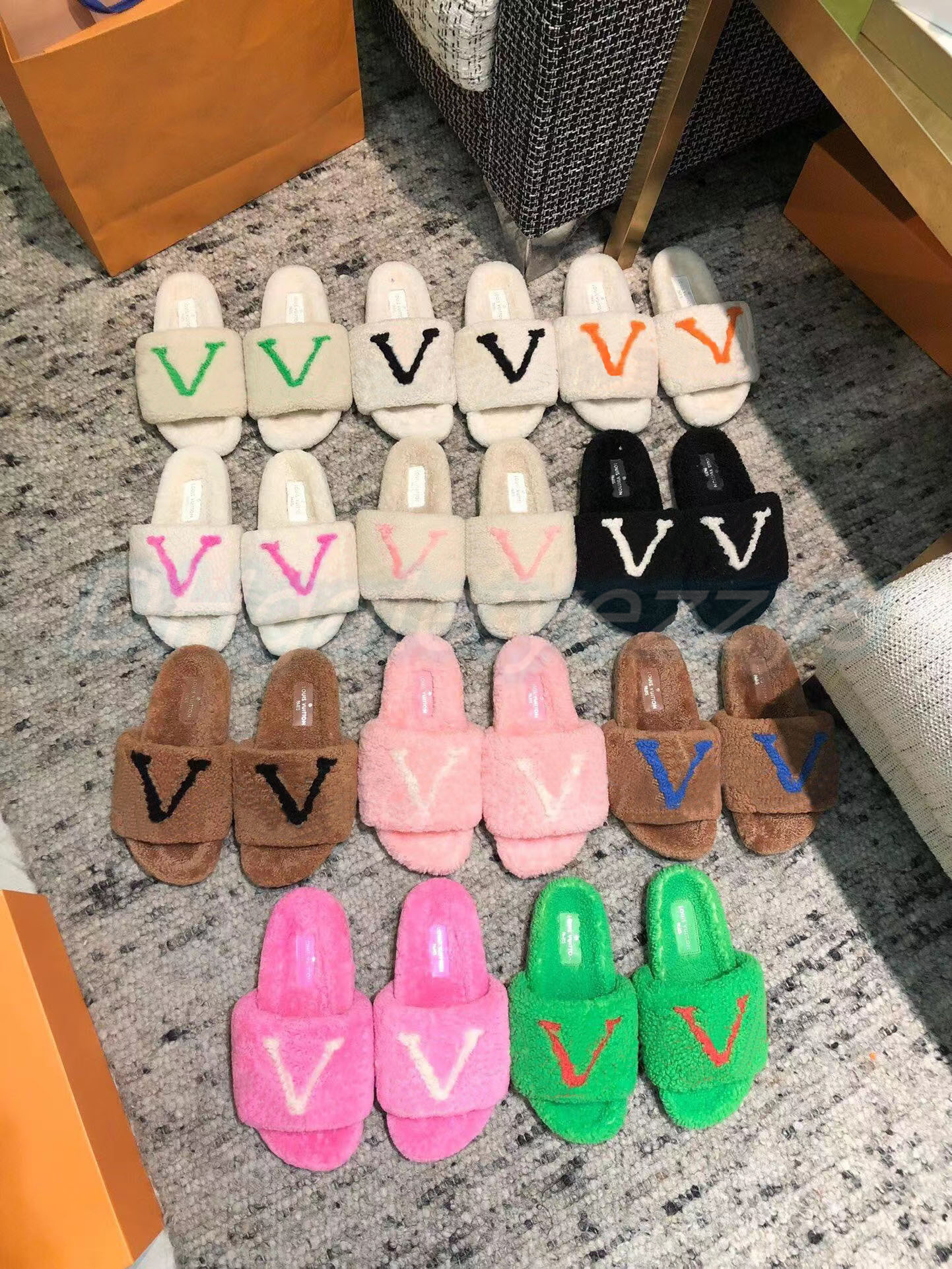 luxury designer fur furry Paseo Flat Comfort Mule Teddy black white colorful Summer Flip Flops Casual Shoes Shearling slides Slipper, #9
luxury designer fur furry Paseo Flat Comfort Mule Teddy black white colorful Summer Flip Flops Casual Shoes Shearling slides Slipper, #9