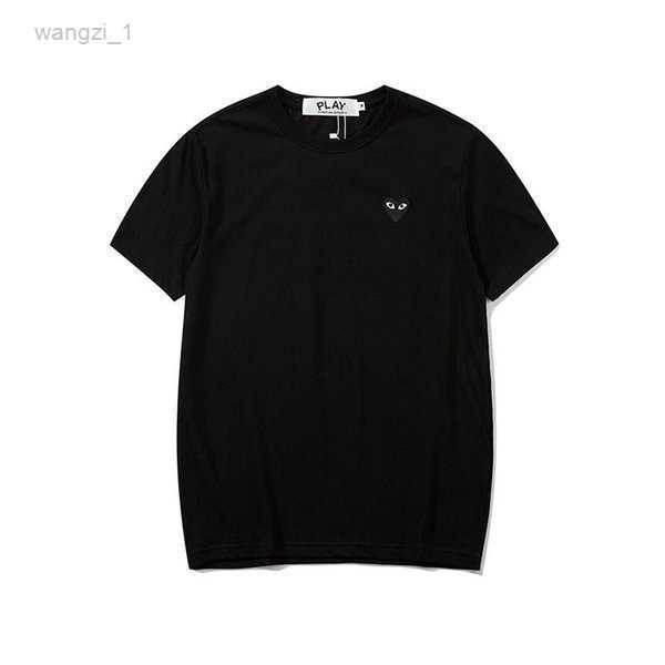 Men's T-shirts Fashion Mens Plays Shir Cdg Designer Red Shir Commes Casual Women Shirs Badge High Quanliy Tshirs Coon Embroidery Shor Sleeve Summer L1om# 5 GBOC
Men's T-shirts Fashion Mens Plays Shir Cdg Designer Red Shir Commes Casual Women Shirs Badge High Quanliy Tshirs Coon Embroidery Shor Sleeve Summer L1om# 5 GBOC
