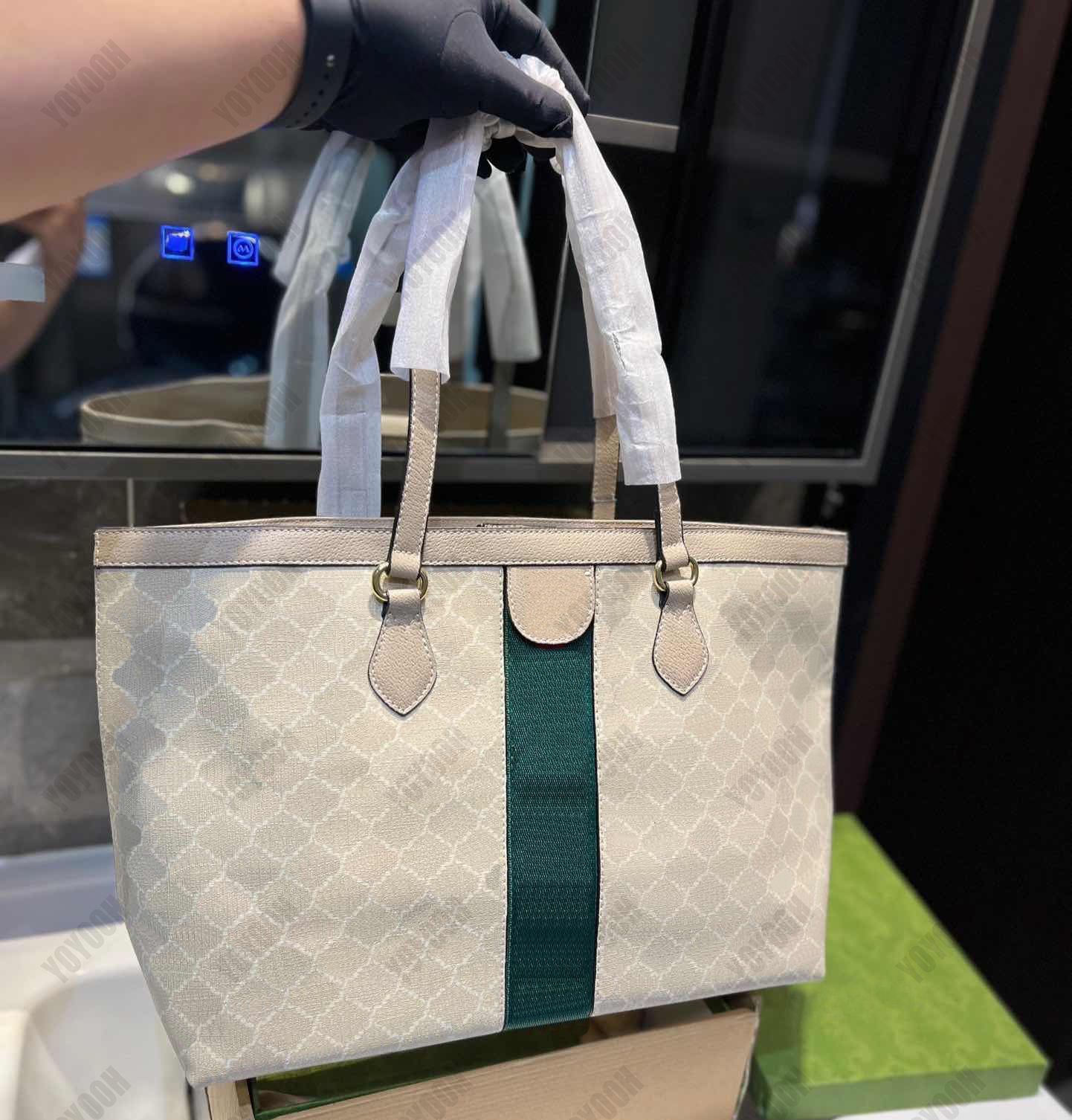 Luxury handbag women Shopping bag Designer Shoulder Bag high quality fashion double letter classic cross body bags large capacity, Color choose
Luxury handbag women Shopping bag Designer Shoulder Bag high quality fashion double letter classic cross body bags large capacity, Color choose