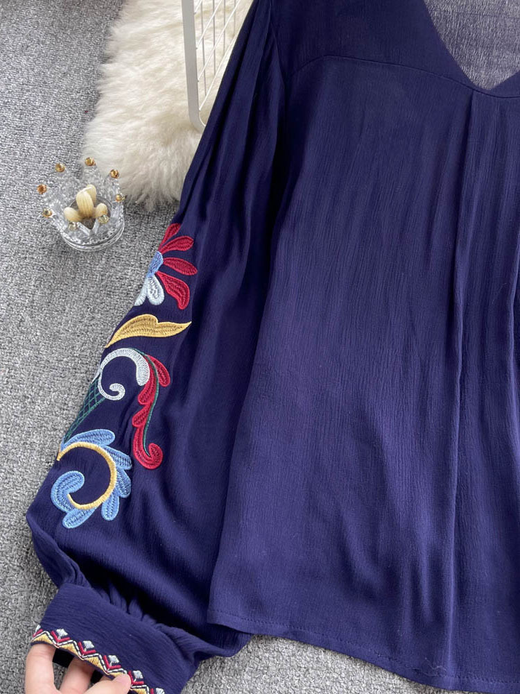 Women s Blouses Shirts Bohemian Blouse Embroidered Top Spring Summer V neck Loose Lantern Sleeves Ethnic Cotton Linen Shirt Female Blusa D1105 230403