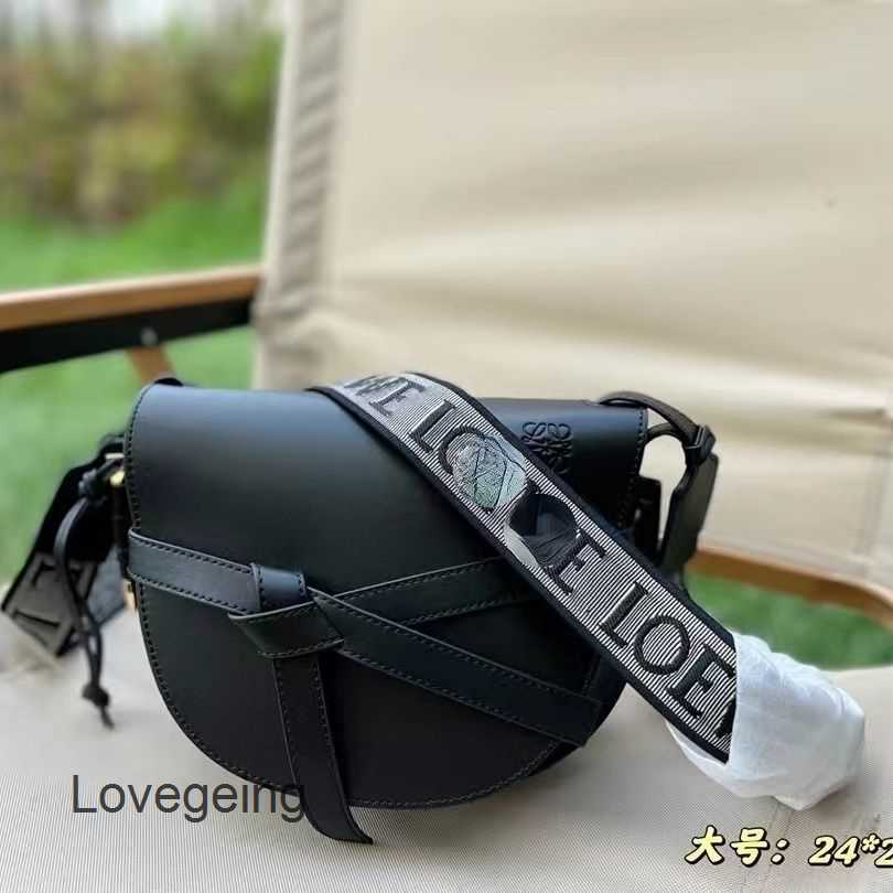 Gates Loews Bag Cross 2023 Designer Body Bags Women Anagram Strap Women's Leather Round Saddle Fashion One Shoulder Crossbody, Blue 24cm
Gates Loews Bag Cross 2023 Designer Body Bags Women Anagram Strap Women's Leather Round Saddle Fashion One Shoulder Crossbody, Blue 24cm