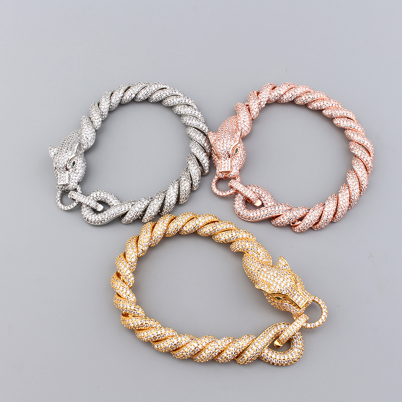 gold Luxury thick chain diamond bracelets Pendants set for women men bracelet designer jewelry high quality Fashion Party Christmas Wedding gifts Birthday cool
gold Luxury thick chain diamond bracelets Pendants set for women men bracelet designer jewelry high quality Fashion Party Christmas Wedding gifts Birthday cool