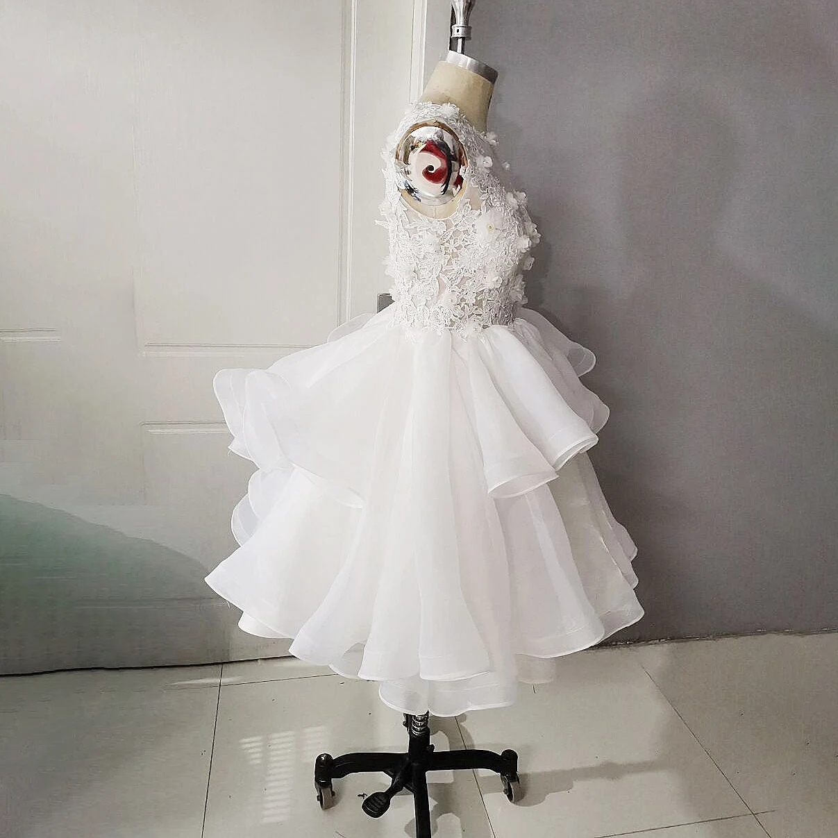Mini Vintage Tiered Orgnaza Wedding Dress Custom Made Cutout Applique Dance Puffy Princess Plus Size Bridal Gowns