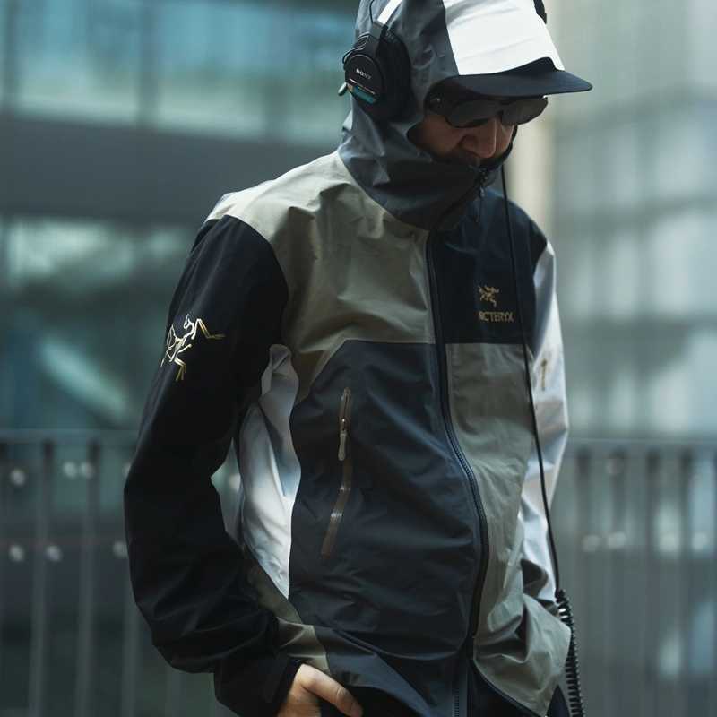 Arcterys Jacket Designer Hoodies Outlet Beams Co-branded Betajkt Waterproof Split Jacket 30010, Archaeopteryx 30010 khaki
Arcterys Jacket Designer Hoodies Outlet Beams Co-branded Betajkt Waterproof Split Jacket 30010, Archaeopteryx 30010 khaki