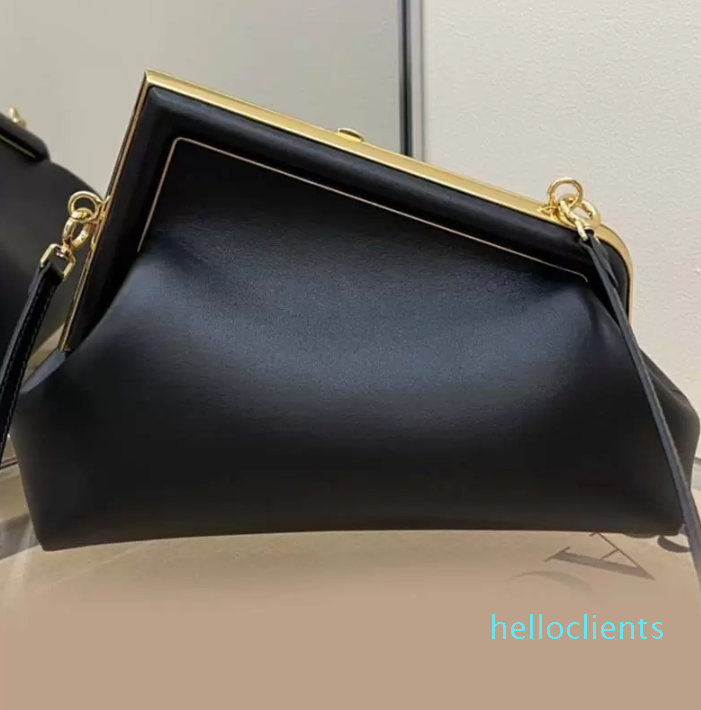 Designer-Luxury Designer Handbags Clutch Bag Clutch Bags Metal Hemming Leather Fashion Women Handbag Ladies Single Shoulder Messenger Wallet Purse, Nude 26cm 
Designer-Luxury Designer Handbags Clutch Bag Clutch Bags Metal Hemming Leather Fashion Women Handbag Ladies Single Shoulder Messenger Wallet Purse, Nude 26cm