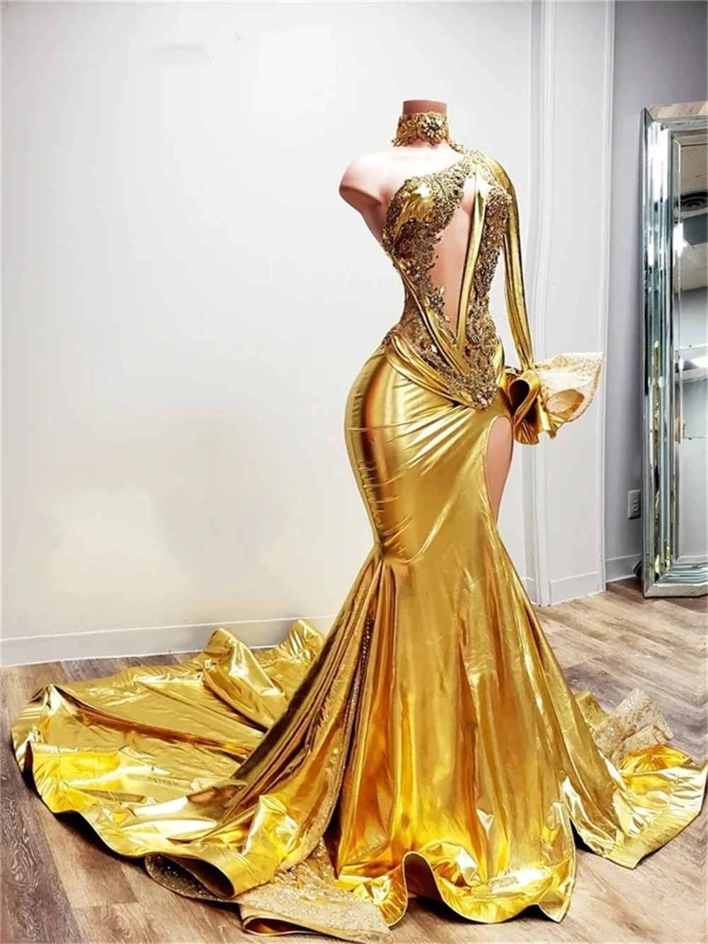 Sparkly Gold Crystal Beading Prom Dresses For Black Girls Plus Size Graduation Mermiad Party Gowns Vestidos De Novia