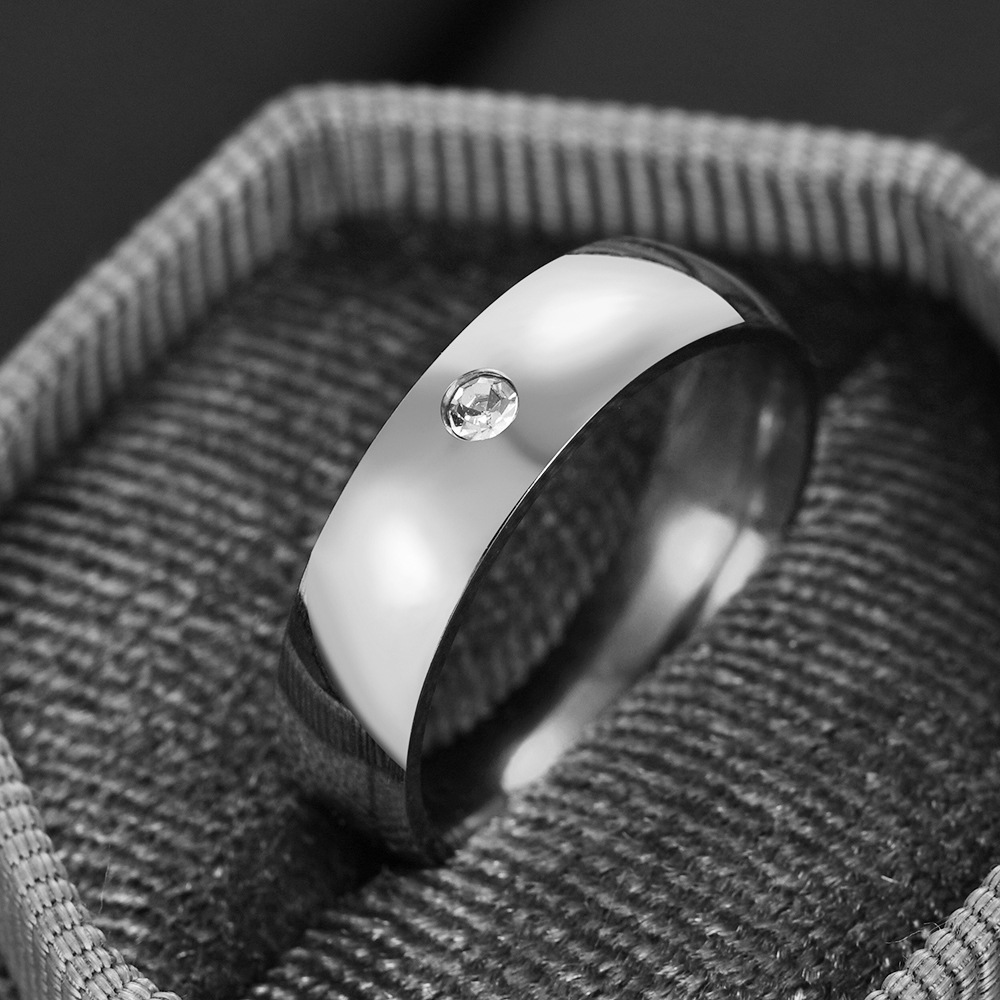 New Titanium Stainless Steel Round Band Ring Cross Cuban Chain Bling Crystal Gold Finger Rings for Men and Women Hip Hop Punk Rock Birthday Gift Whole